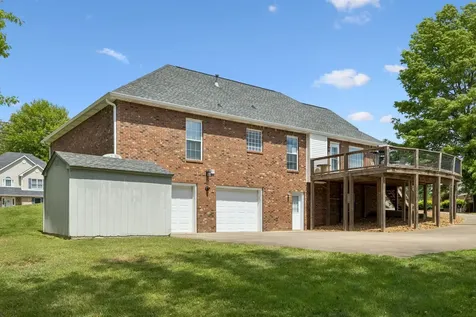 2426 Heartstone Court Clarksville TN 37043