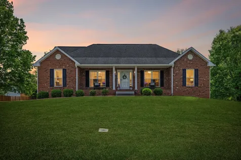 2426 Heartstone Court Clarksville TN 37043