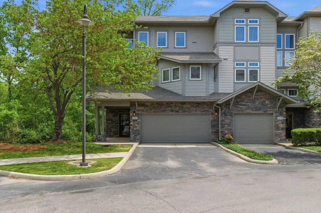 320 Old Hickory Blvd Apt 2210 Nashville TN 37221