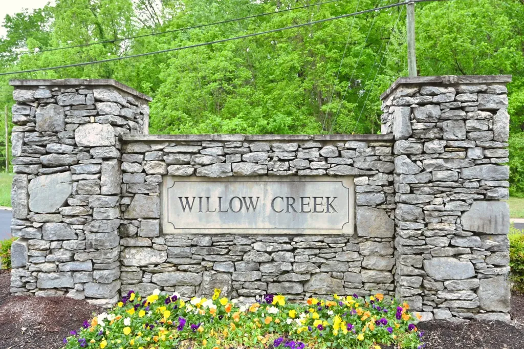 121 Brookview Circle Goodlettsville TN 37072