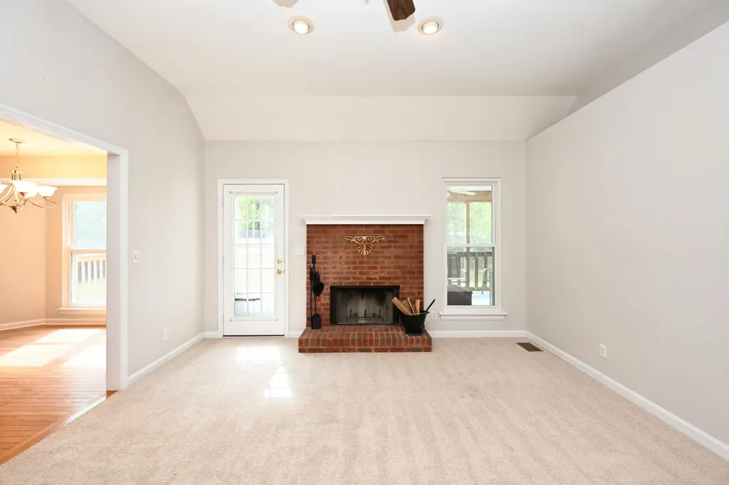 121 Brookview Circle Goodlettsville TN 37072
