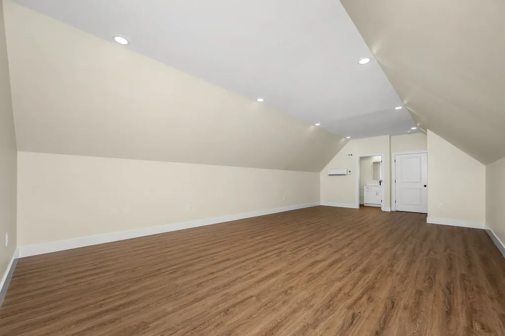 2022 Country Club Drive Tullahoma TN 37388
