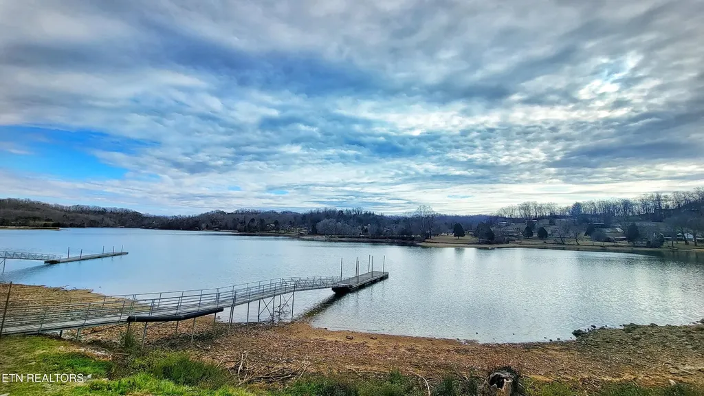 603 Crestview Drive Rockwood TN 37854