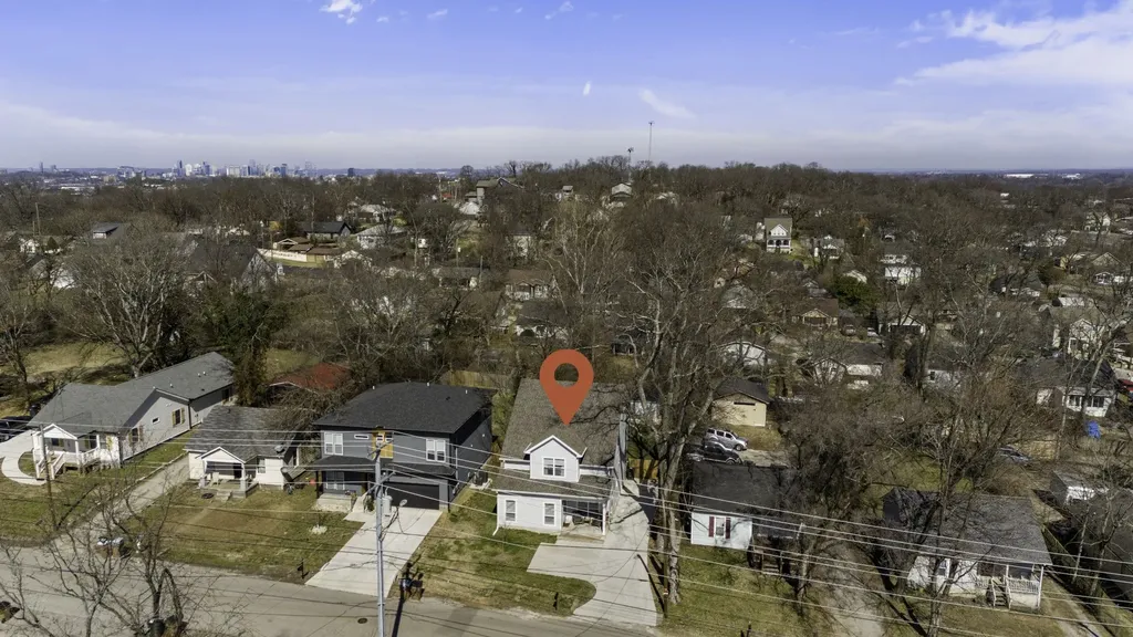 528 Veritas Street Nashville TN 37211