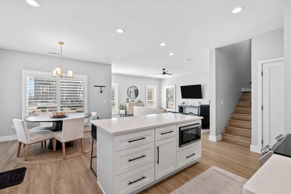 528 Veritas Street Nashville TN 37211