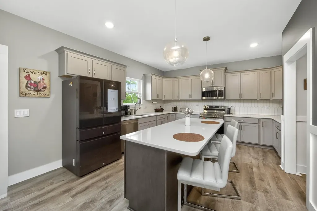 203 Strongpoint Drive Hendersonville TN 37075