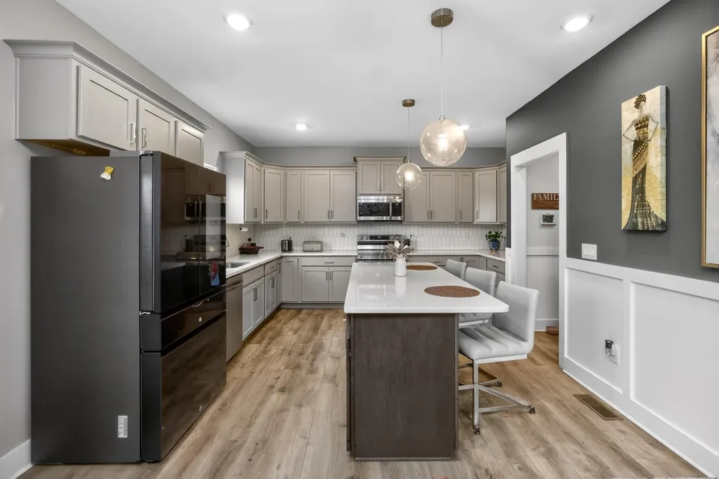 203 Strongpoint Drive Hendersonville TN 37075