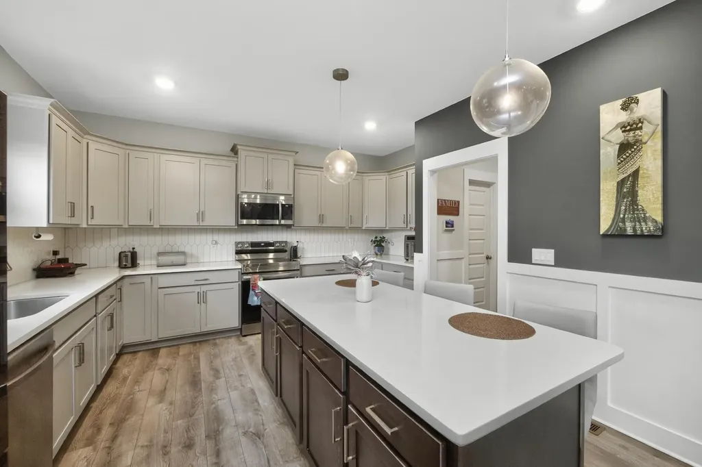 203 Strongpoint Drive Hendersonville TN 37075