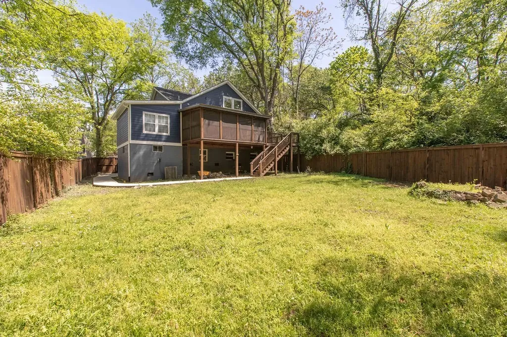1021 College Avenue Nashville TN 37209