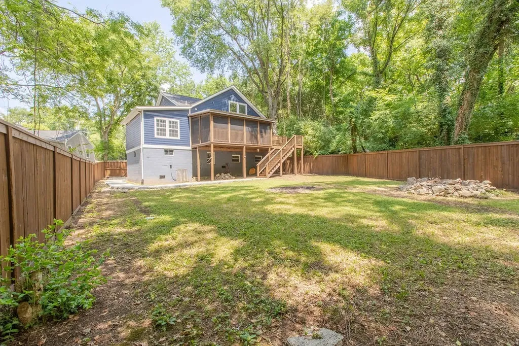 1021 College Avenue Nashville TN 37209
