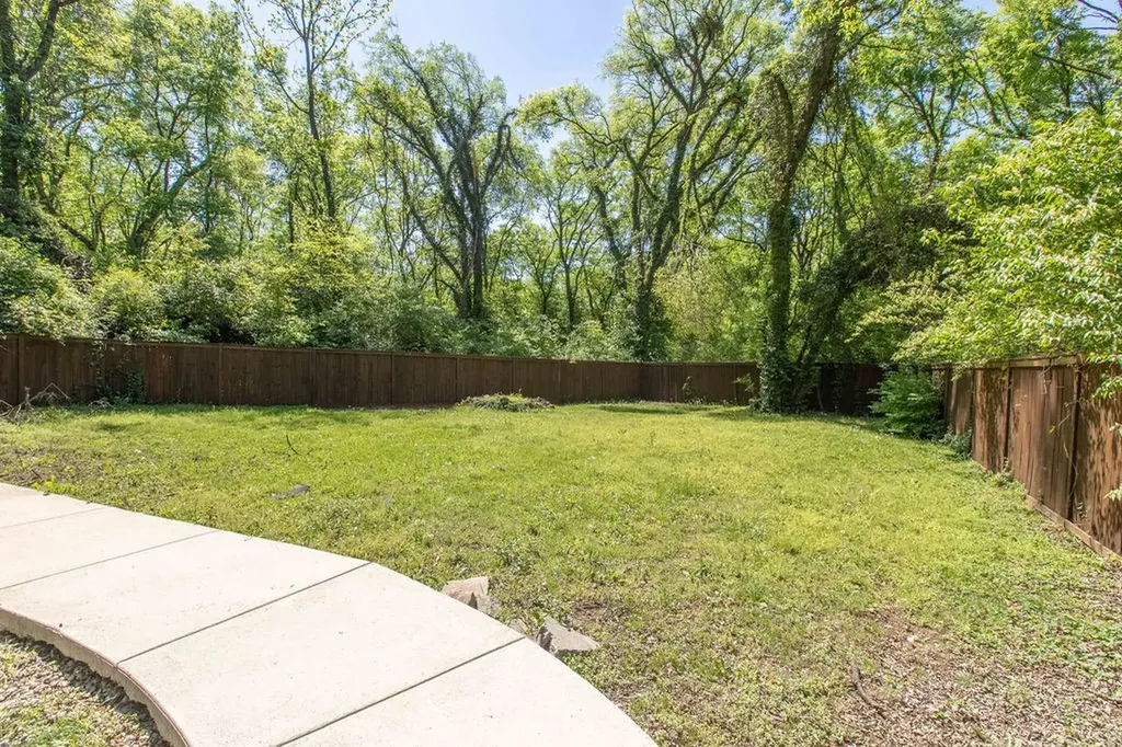 1021 College Avenue Nashville TN 37209