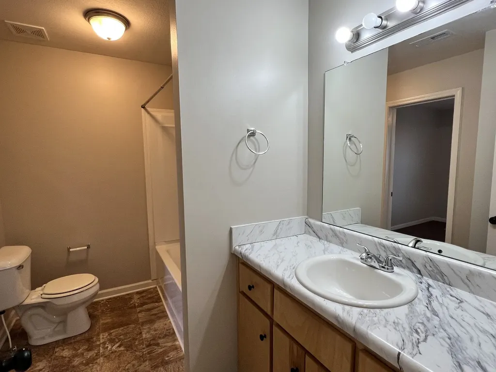 533 Patriot Park Court Clarksville TN 37042