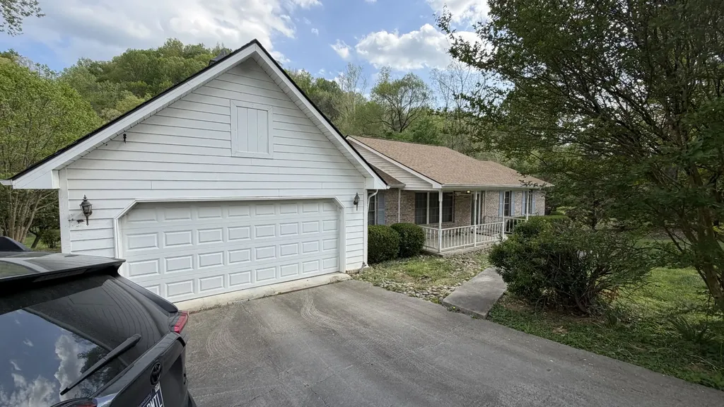 237 Brooks Road Maynardville TN 37807