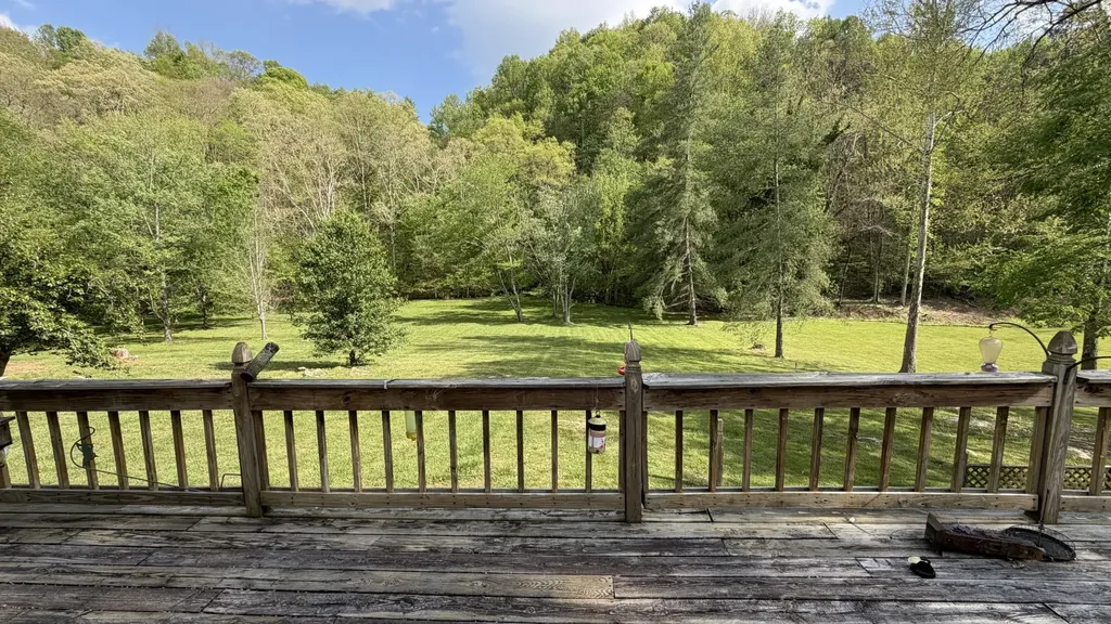 237 Brooks Road Maynardville TN 37807