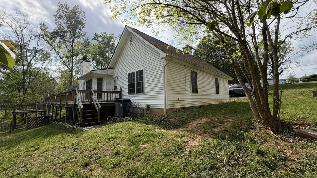 237 Brooks Road Maynardville TN 37807
