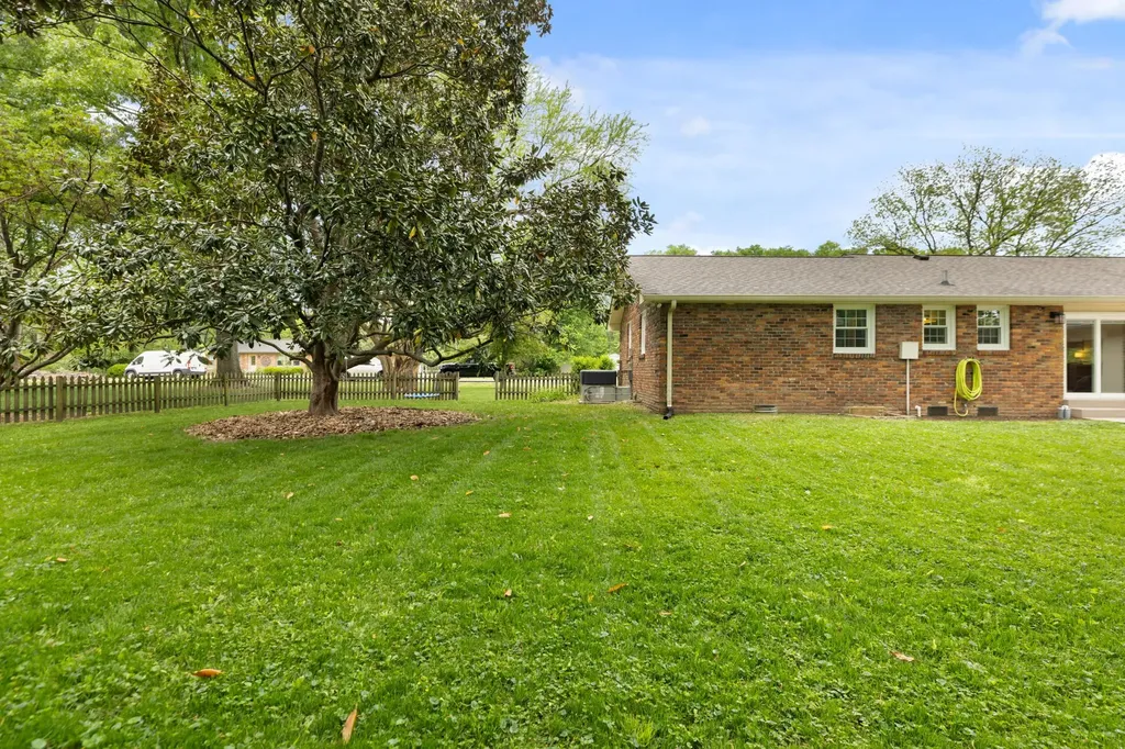 109 Pine Circle Drive Franklin TN 37069