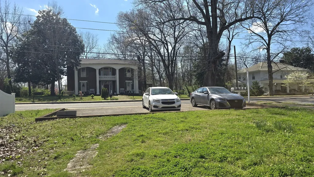 419 Belmont Avenue Shelbyville TN 37160