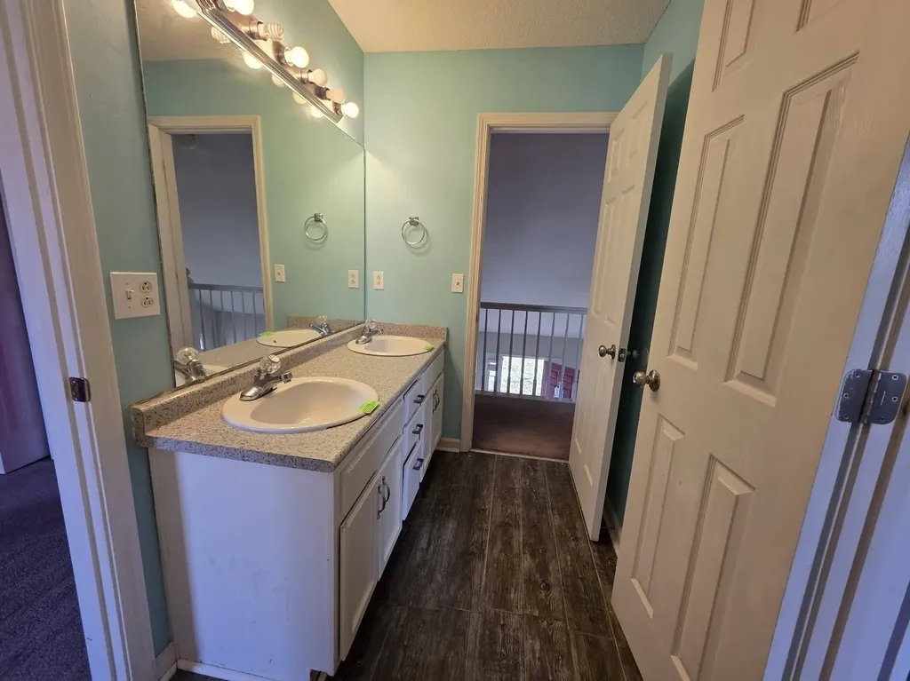 1306 Sunfield Drive Clarksville TN 37042