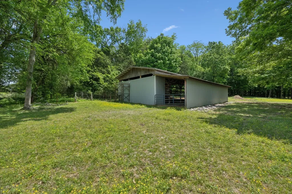 1494 Grant Road Watertown TN 37184