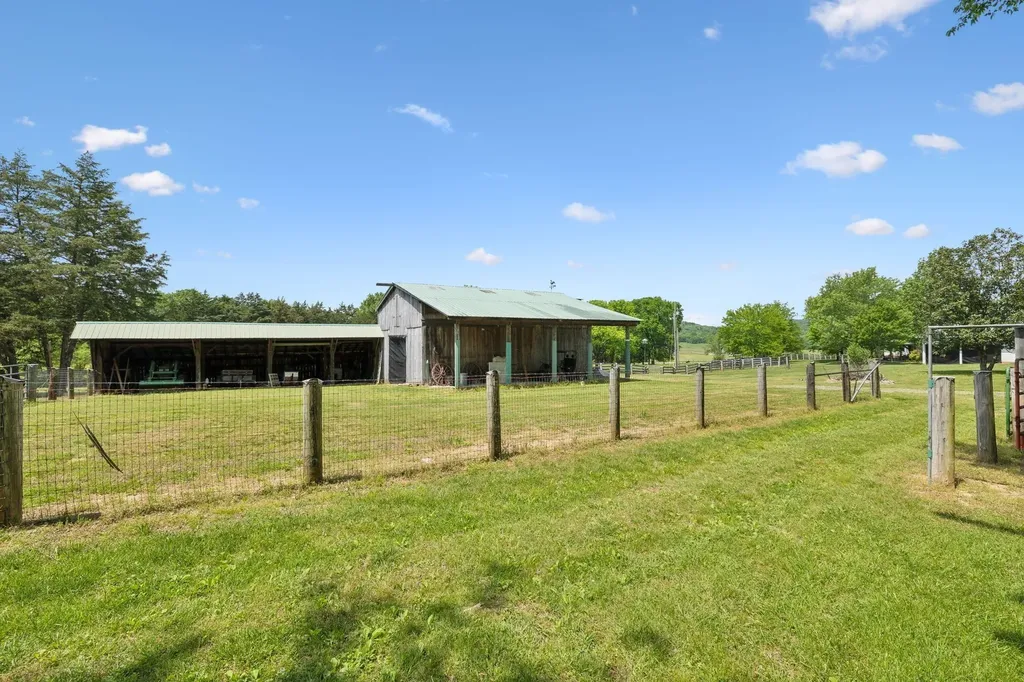 1494 Grant Road Watertown TN 37184