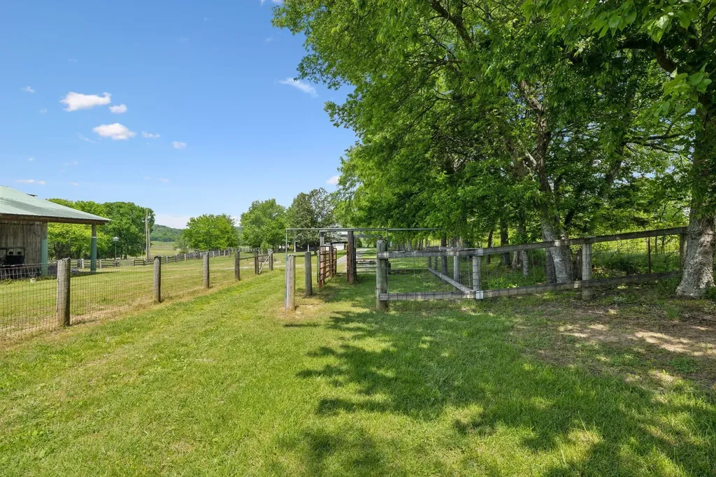 1494 Grant Road Watertown TN 37184