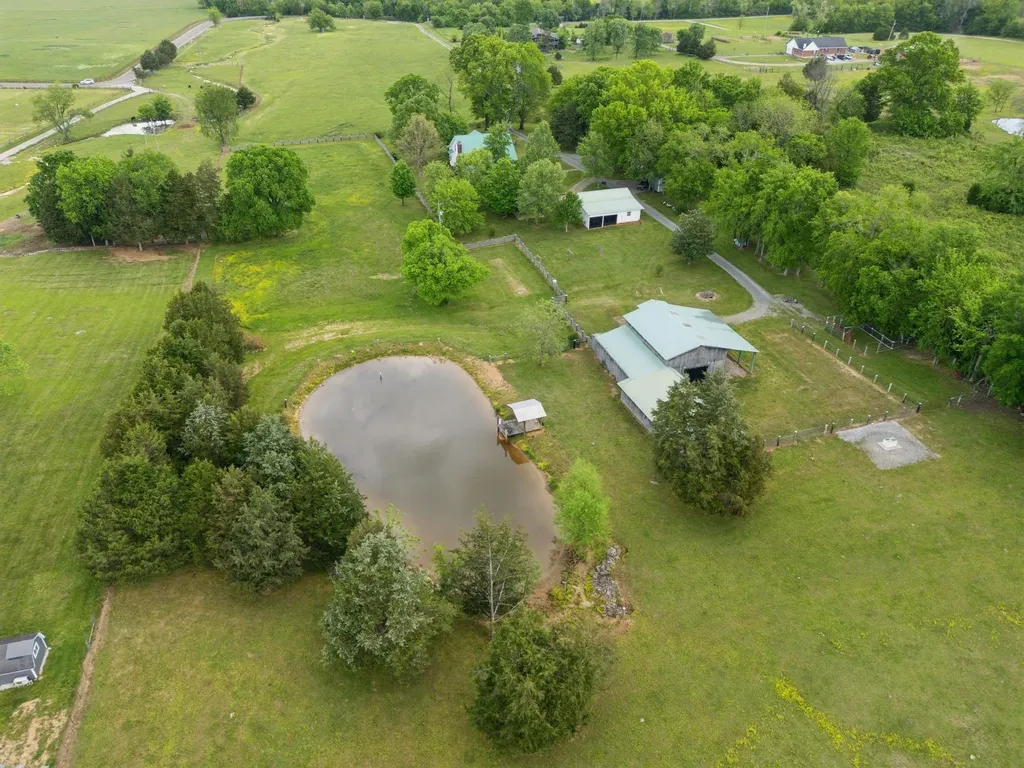 1494 Grant Road Watertown TN 37184