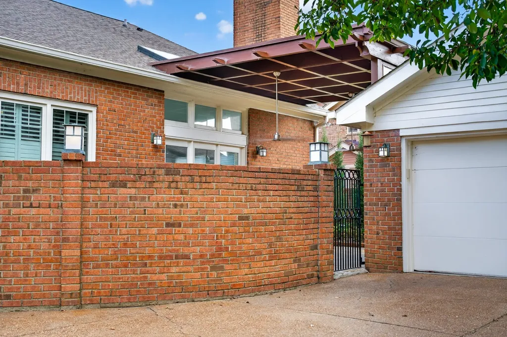 57 Brookhill Circle Nashville TN 37215