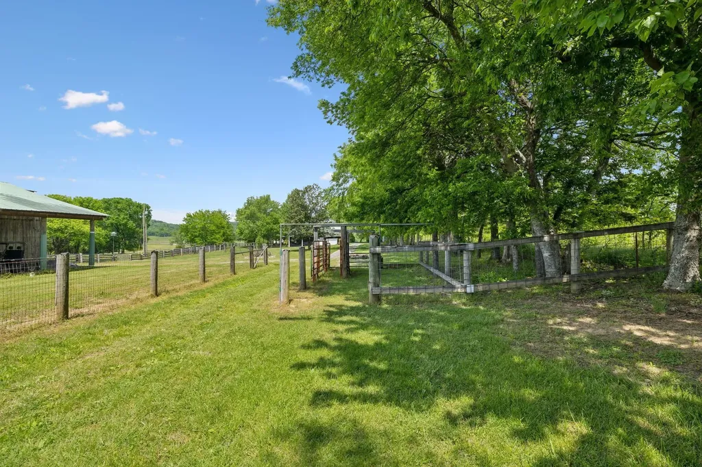 1494 Grant Road Watertown TN 37184