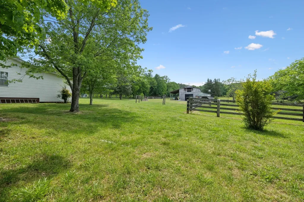 1494 Grant Road Watertown TN 37184