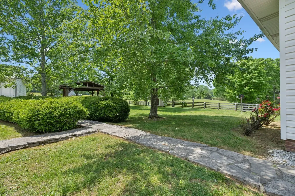 1494 Grant Road Watertown TN 37184
