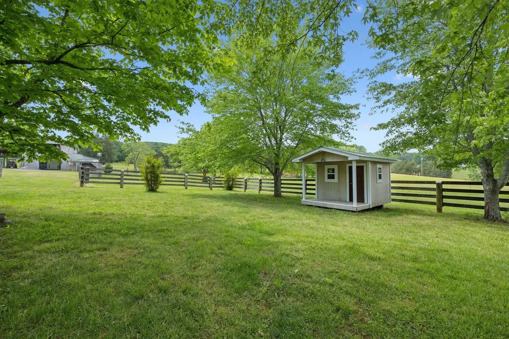 1494 Grant Road Watertown TN 37184