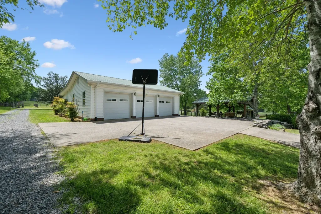 1494 Grant Road Watertown TN 37184