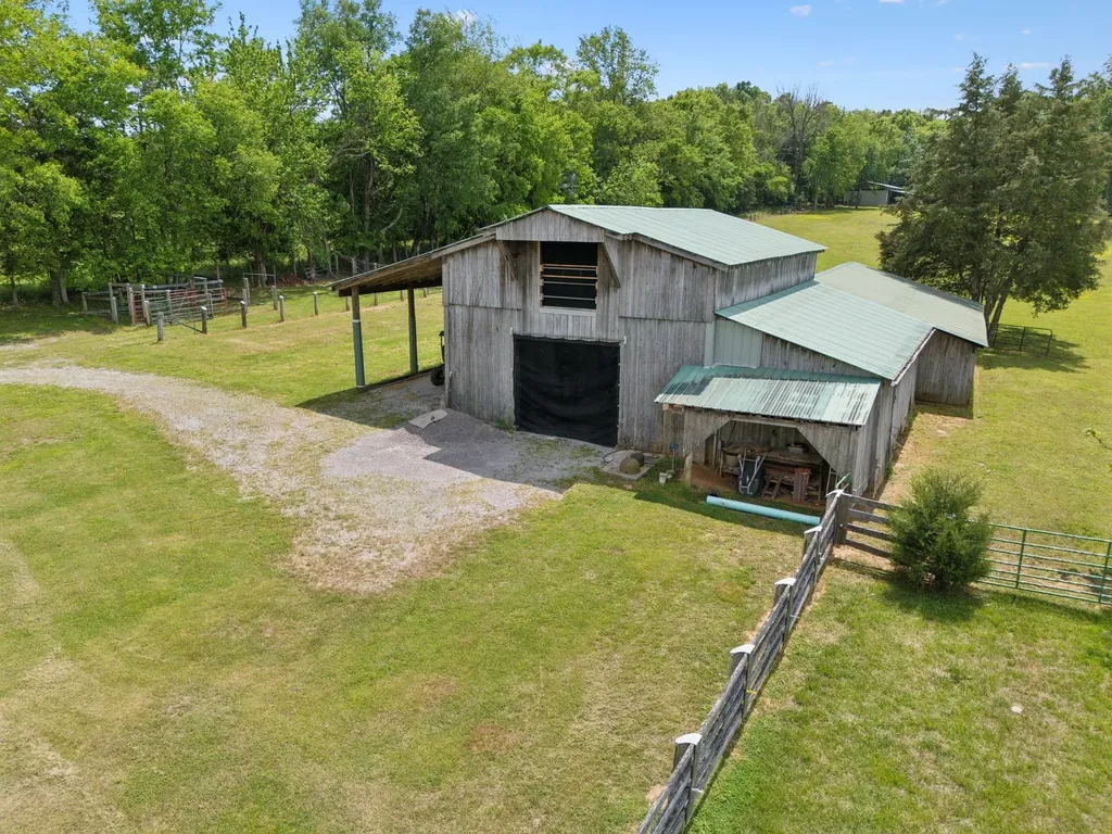 1494 Grant Road Watertown TN 37184