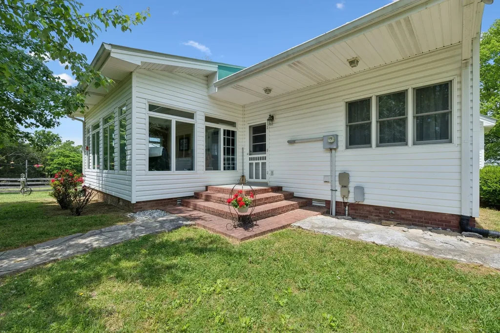 1494 Grant Road Watertown TN 37184