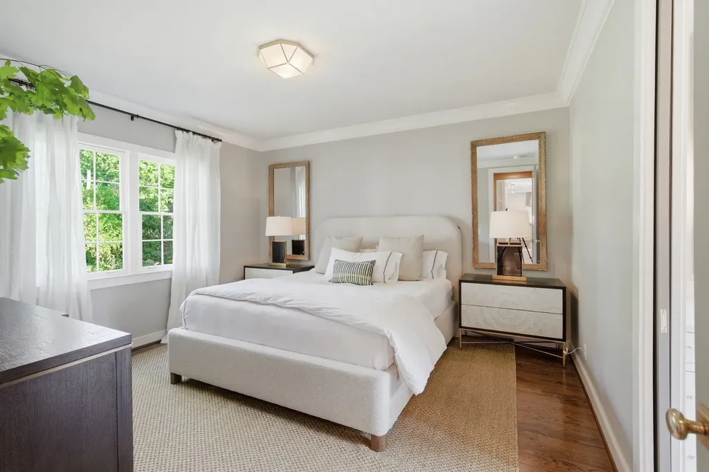 608 Linden Square Nashville TN 37215
