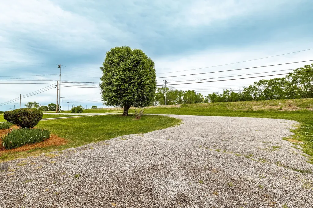 101 Oakland Drive Gallatin TN 37066