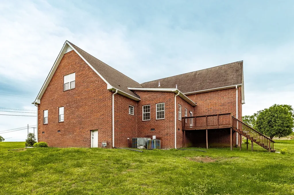 101 Oakland Drive Gallatin TN 37066