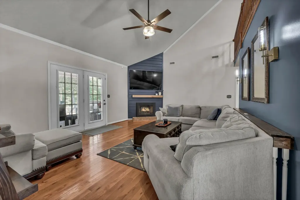 3424 Clearwater Drive Clarksville TN 37042