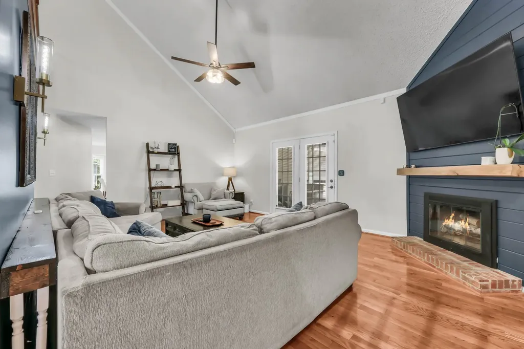 3424 Clearwater Drive Clarksville TN 37042