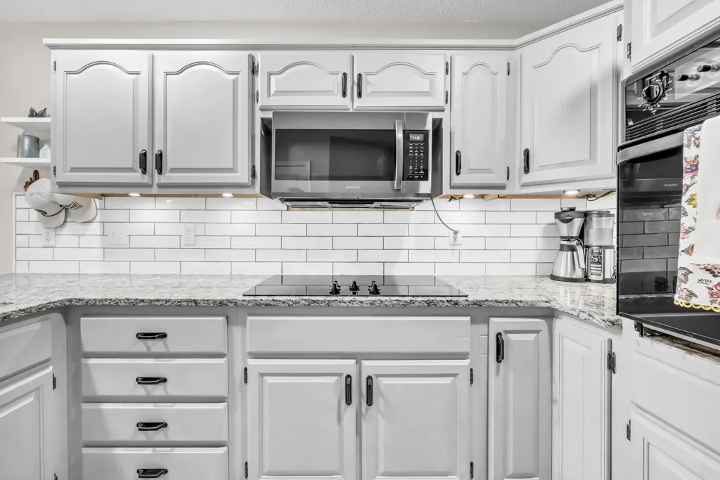 3424 Clearwater Drive Clarksville TN 37042