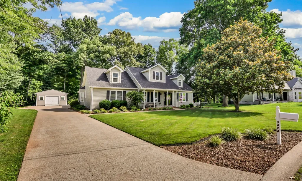 3424 Clearwater Drive Clarksville TN 37042