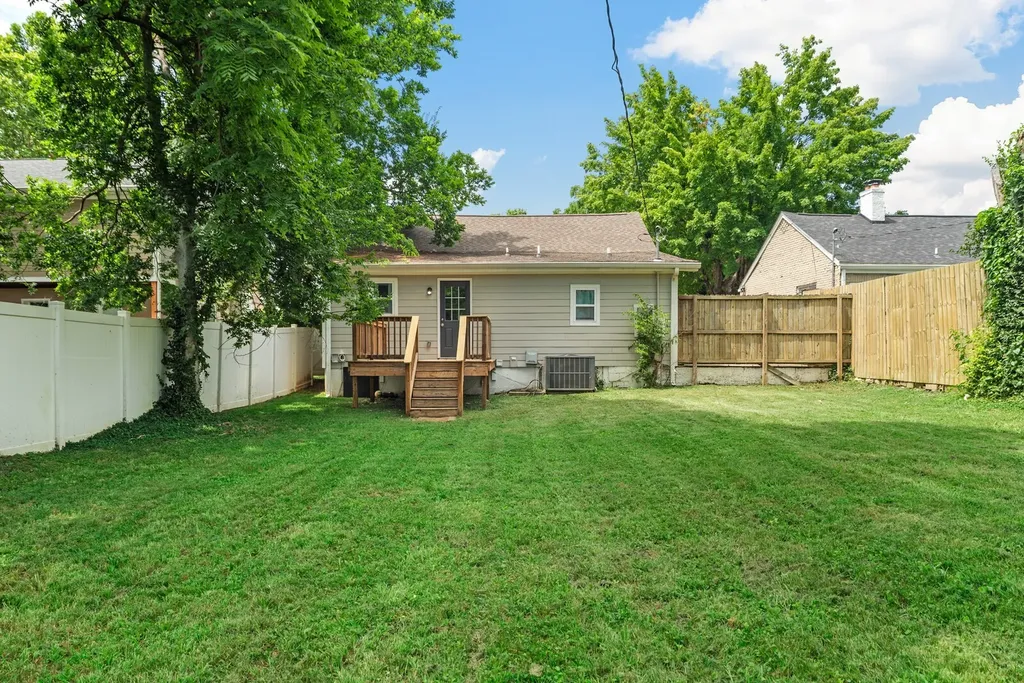 1815 Underwood Street Nashville TN 37208