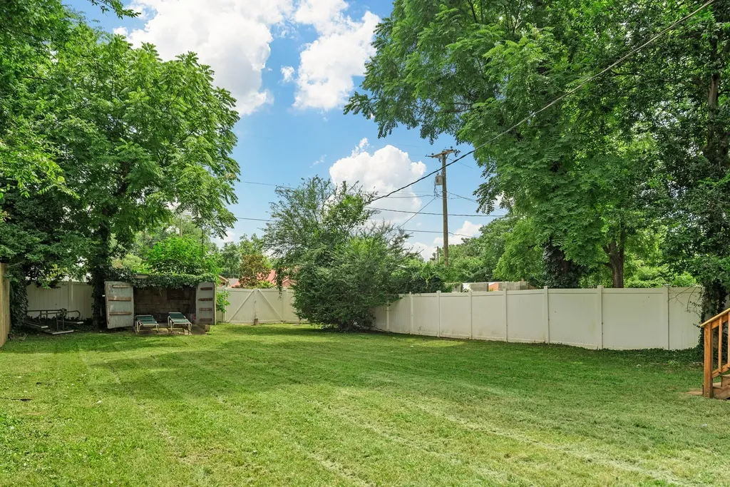 1815 Underwood Street Nashville TN 37208