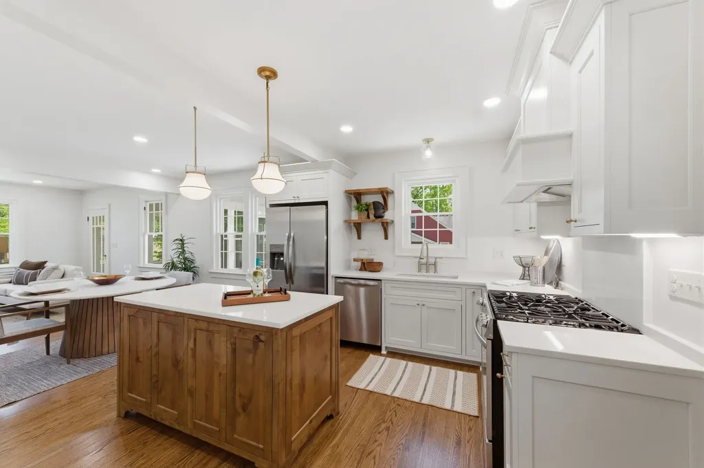 404 Murrell Street Dickson TN 37055