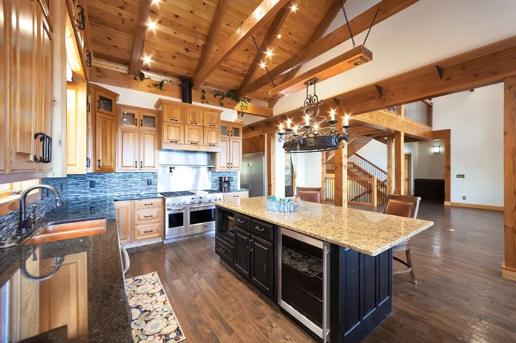 685 River Oaks Drive Big Sandy TN 38221