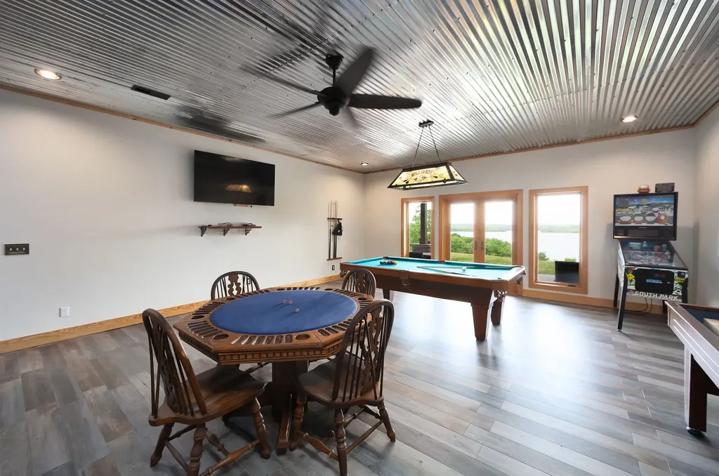 685 River Oaks Drive Big Sandy TN 38221
