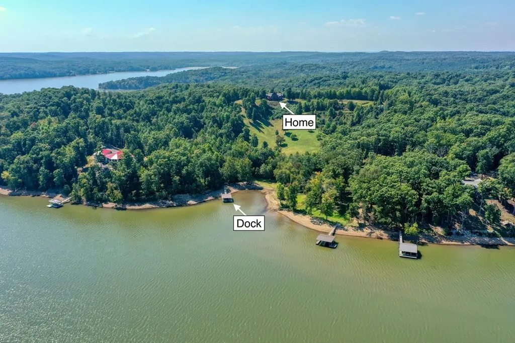 685 River Oaks Drive Big Sandy TN 38221