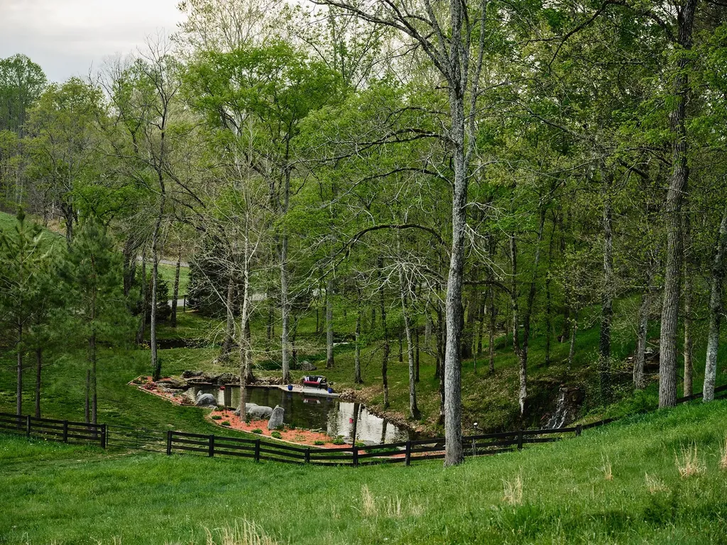 2925 Old Clarksville Pike Ashland City TN 37015
