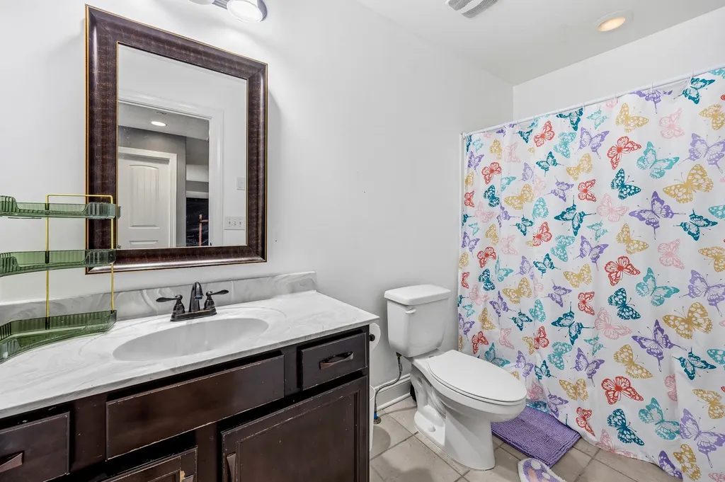 1761 Apache Way Clarksville TN 37042