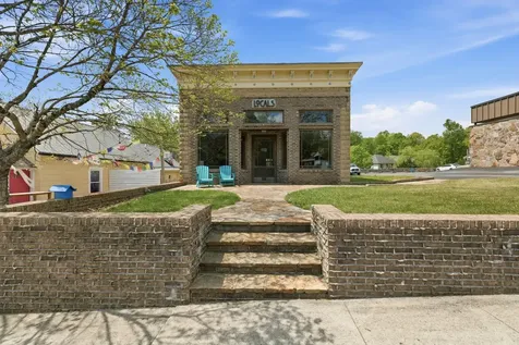 49 University Avenue Sewanee TN 37375